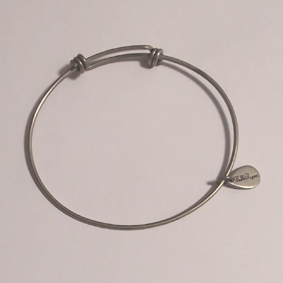 Bella Ryann Jewelry - Bella‎ Ryann Silver Expandable Charm Bracelet